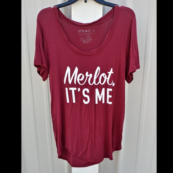 Merlot, IT'S ME T-shirt wine marron Play On Words Hello It's Me - Picture 2 of 5